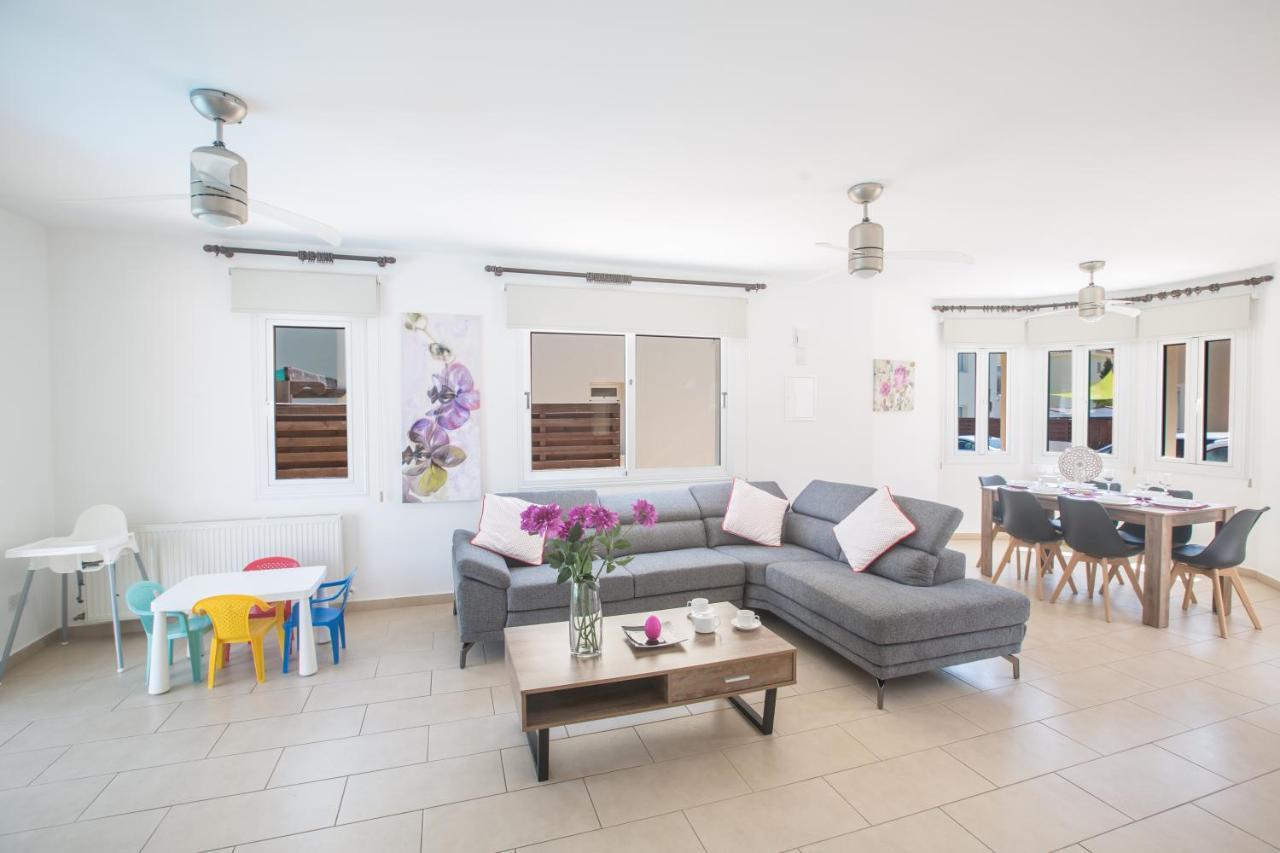 Ariella Villa Protaras Buitenkant foto