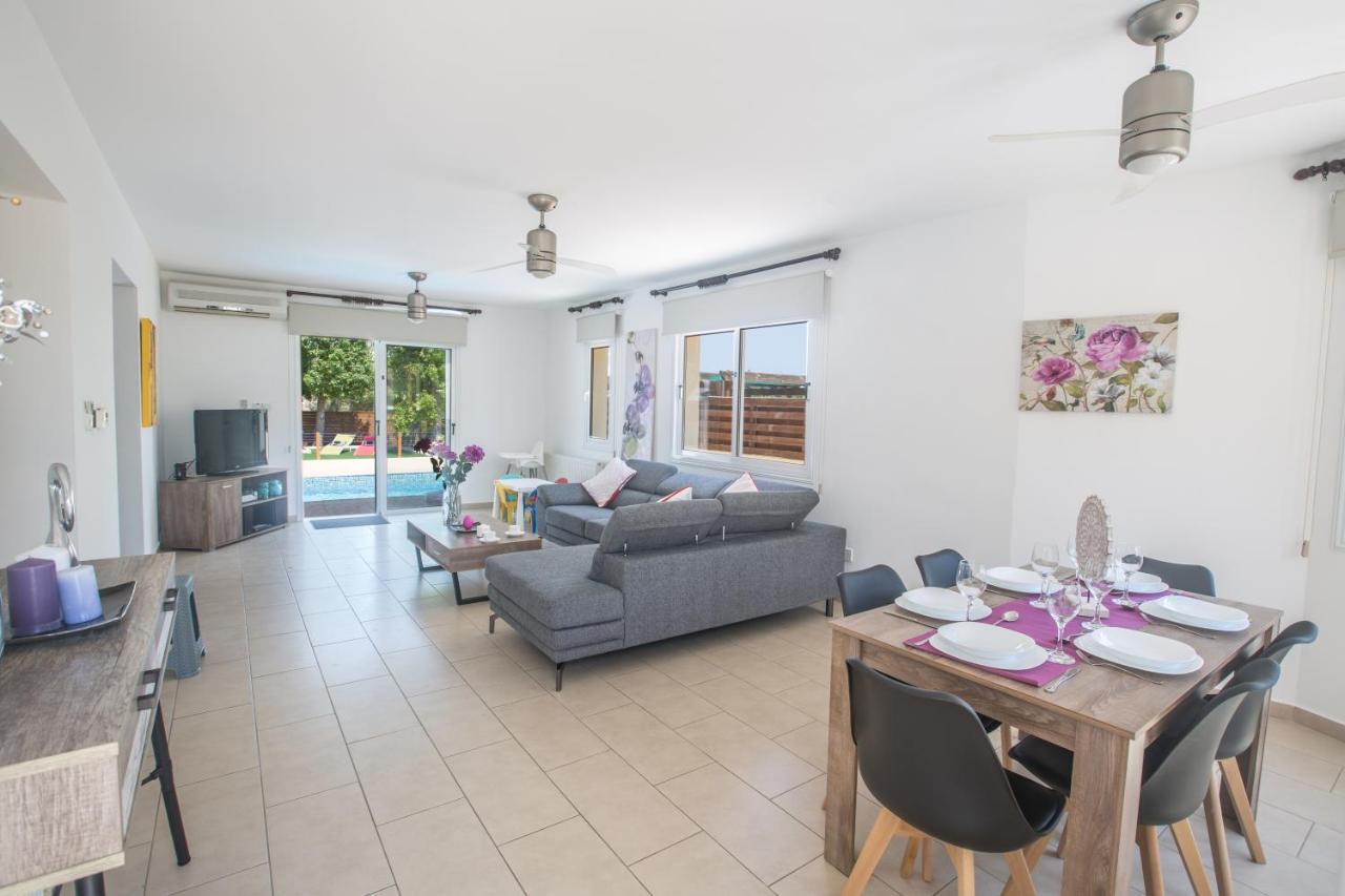 Ariella Villa Protaras Buitenkant foto